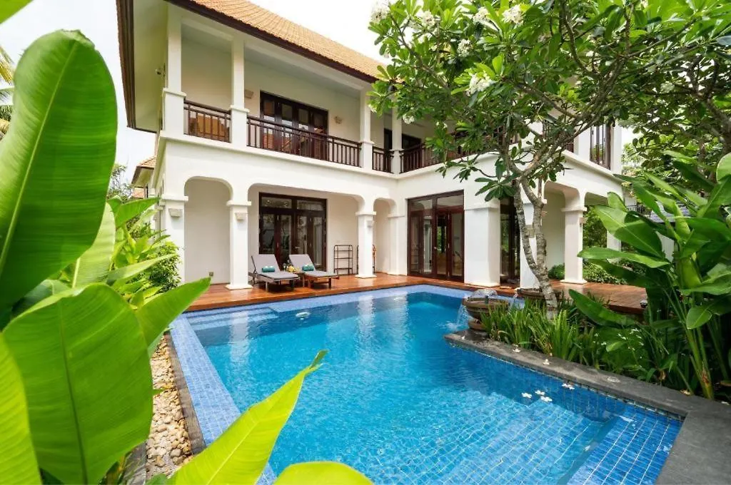 Tropical Villas Beach Danang 베트남